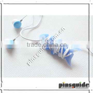 Professional Manufacturer Good Quality Blue Fish Rubber Cable Holder For Earphone