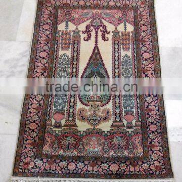 Wholesale beautiful hand knotted rugs handmade pure silk carpet from Jaipur India persian design