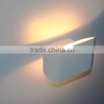 2015 NEW CE Rohs modern white led wall mounted light