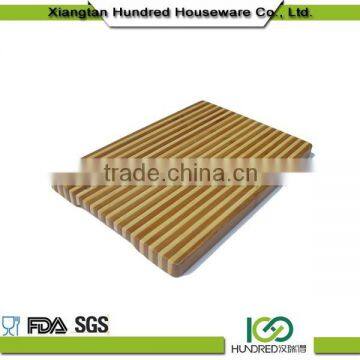 2015 cheap bamboo bread cutting board