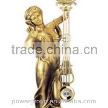 Statue of Liberty table clock with golden color Artistic resin clock for home decoration