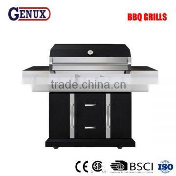 Large cooking area 6 main burner grills with a side burner