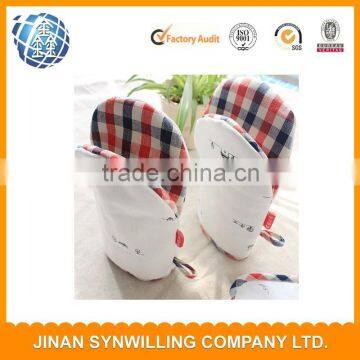 promotional cotton oven mitten with printing,with magnet