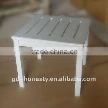 CG010 WOODEN SMALL TABLE