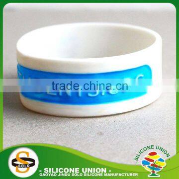 logo printed cheap silicone bracelet colored silicone bracelets with saying