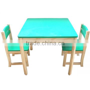 Kids table and chairs set