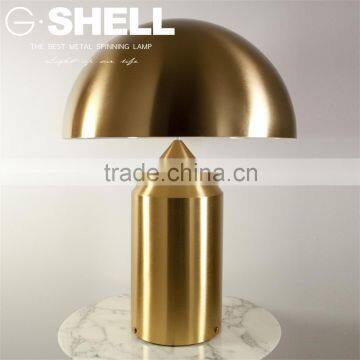 Luxury Hotel Golden Banquet Table Task Light photo-1