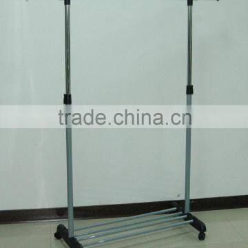 Up down shelf with single pole expandable cloth garment display rack