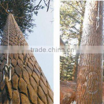 Disguised antenna palm tree tower pine tree tower