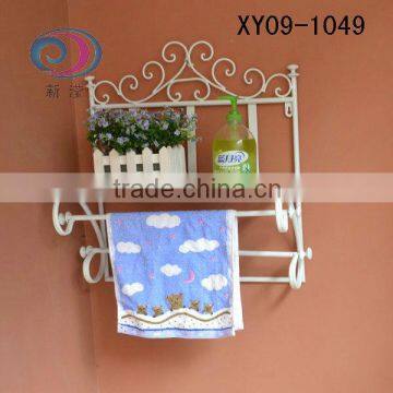 Home accessory decorative wall hanging bathroom towel rack with towel bar wholesale