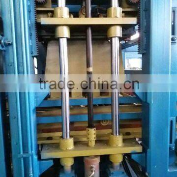 High Quality Cement/Concrete Block Making Machine