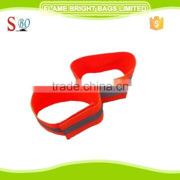 Outdoor running protective fluorescent green reflective wristband