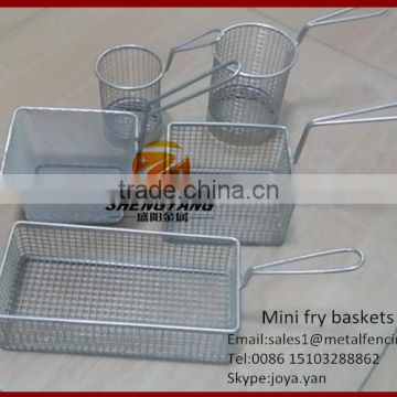 Assorted kitchen craft sieves stainless steel cooking strainers mini fry baskets