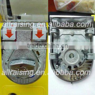 Capsule Toy Vending Machine For Various Coins photo-3