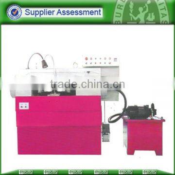 Hydraulic steel bolt thread rolling machine
