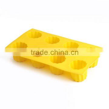 CBU26 FDA LGFG 8 Connected Silicone Funny Cake Mold photo-3