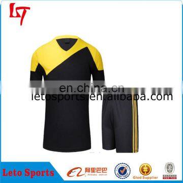 100% Polyester Customized College Football Jerseys Cheap photo-3