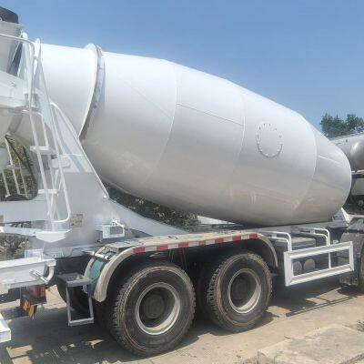 Sinotruk Howo 8*4 Big Volume Mixer Truck photo-5