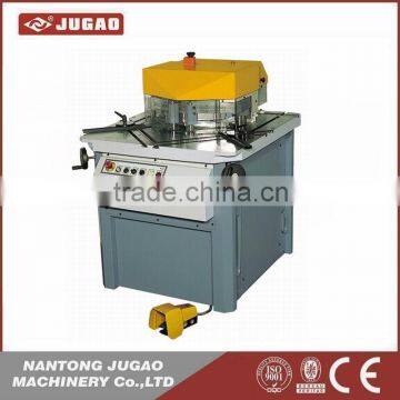 Hydraulic notching machine