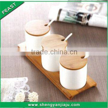 Eco-friendly bamboo or wooden lids with triple ceramic mug set