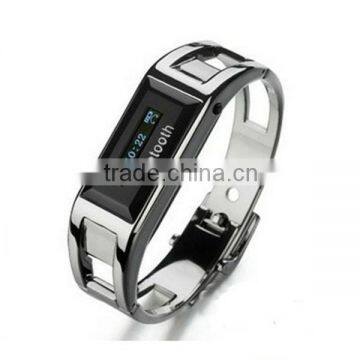 2014 Stainless Steel Bluetooth Smart Bracelet Watch Handsfree with Vibration Digital Time Display