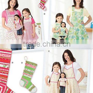 High quality modern hotsell polyester and cotton child adult doll apron set