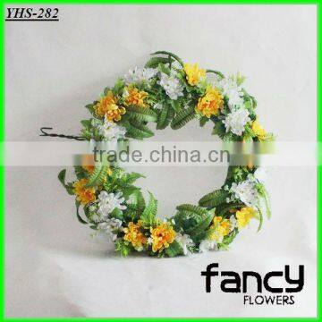 2013 hot sale white and yellow daisy flowers artificial funeral wreaths wholesale