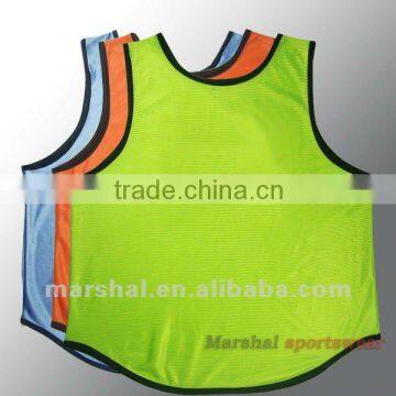 Hot sale stock top quality football vest cheap training bibs