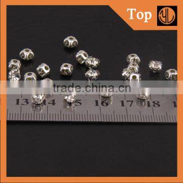 China A Grade Crystal Rhinestone in Settings for Wedding Dress photo-2