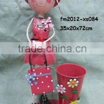 Decoration Iron Doll photo-1