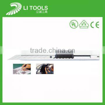 New design retractable envelope knife cutter with carbon steel blade