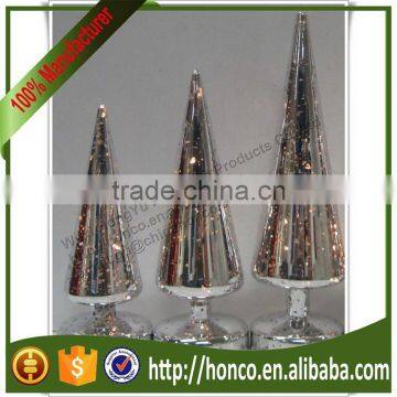 GLASS CHRISTMAS TREE SHAPED CANDLE HOLDERS / GLASS CANDLE HOLDERS