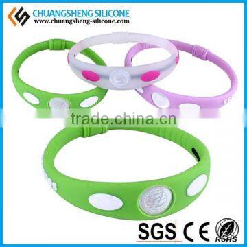 Deet Free Natural Mosquito Repellent Glow Silicone Bands for Wedding Party photo-2