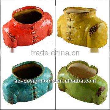 CLASSIC JACKET SHAPE CERAMIC PLANTER