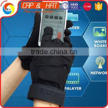 Wholesale low price high quality customized touch screen gloves custom logo low pair