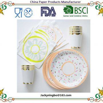 Merry Christmas Party Tablewares Color Printed Disposable Paper Dessert Dinner Plates photo-4