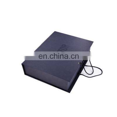 High-grade Black Kraft Paper Box Hot Stamping Foil Custom Logo Luxury Handheld Gift Box