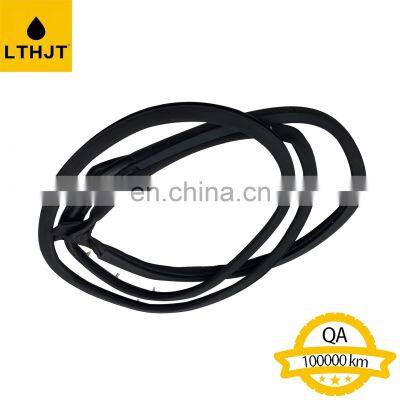 Car Accessories Auto Spare Parts Car Front Right Door Weather Strip 67861-02200 For COROLLA ZRE15#