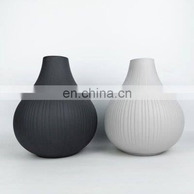 2021 House Ornaments Flower Decoration Black Ceramic Vases White Chinese Plant Modern Round Pottery Nordic Vase Home Decor