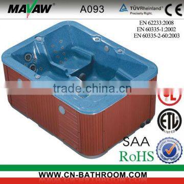 3 Persons Small Outdoor Spa