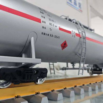 Oil tanker model making factory