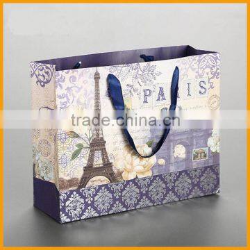 Promotional LOGO Custom Recyled Packing White Paper Bag with Handbles