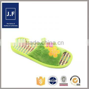 2015 Cheap Price Good Quality Comfortable Embroidered Slippers Lady photo-3