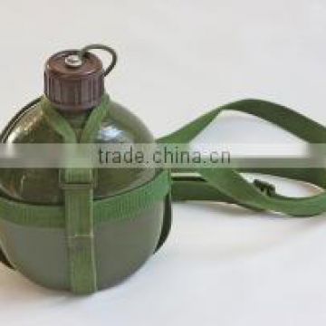 Military water canteen