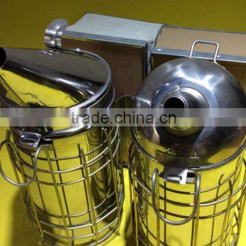 Beekeeping equipment-Bee Smoker tool with Protect Fence