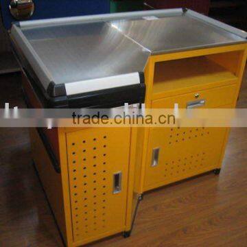 checkout counter for supermarket