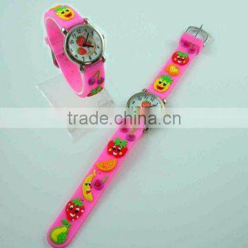 3D Children watch pink fruit