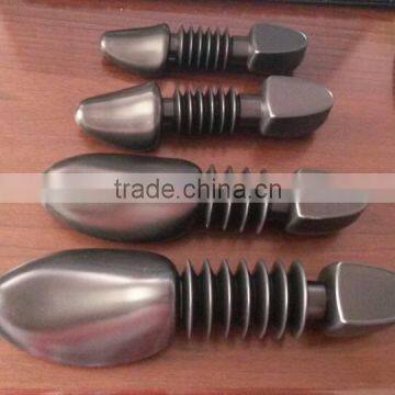 plastic adjustable child shoe trees