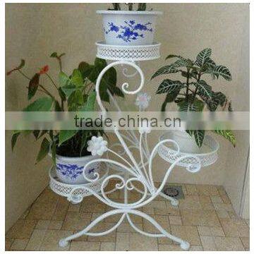 IRON FLOWER STAND photo-1