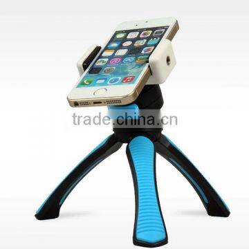 Universial mobile phone clip with 1/4 screw hole